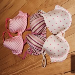 3 Victoria's secret bras 36D